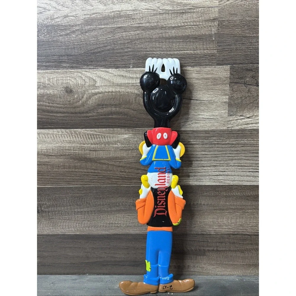 Walt Disney World Back Scratcher Mickey Mouse Donald Duck Goofy 15